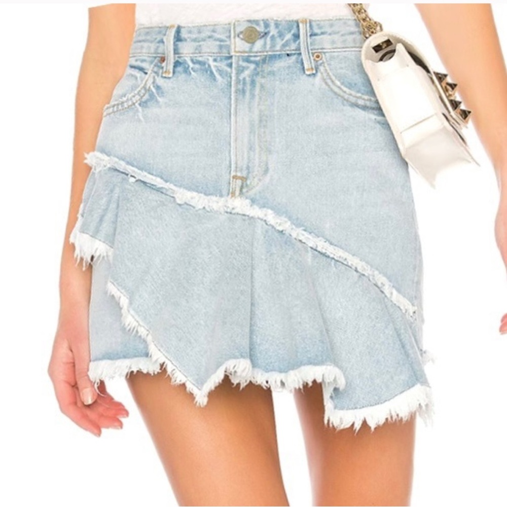 GRLFRND Ruffle mini skirt size 24